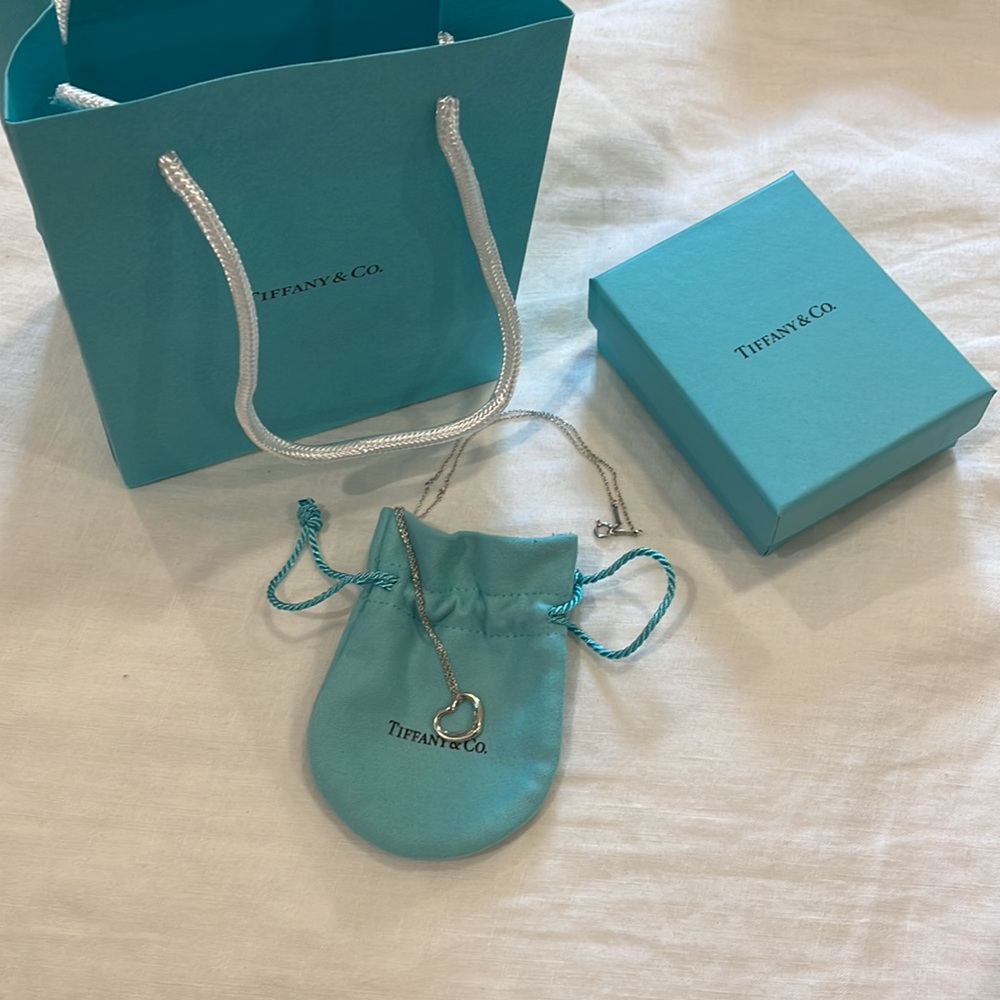 TIFFANY & CO. Peretti Open Heart Silver (925) Pendant Necklace